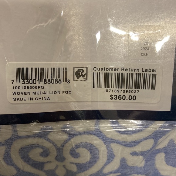 Charter Club Medallion 3 Pc. Comforter Set, Full/ Queen, color:light blue/white - Picture 7 of 7